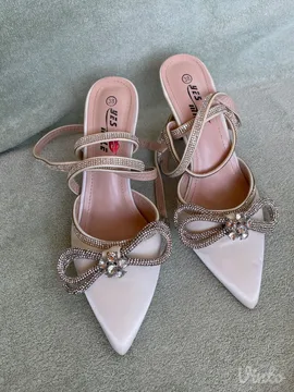 Elegantne salonke 38