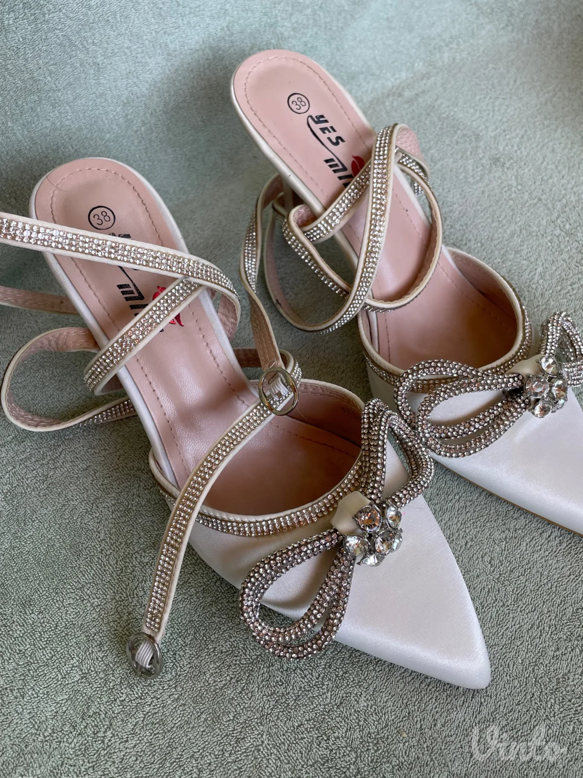 Elegantne salonke 38