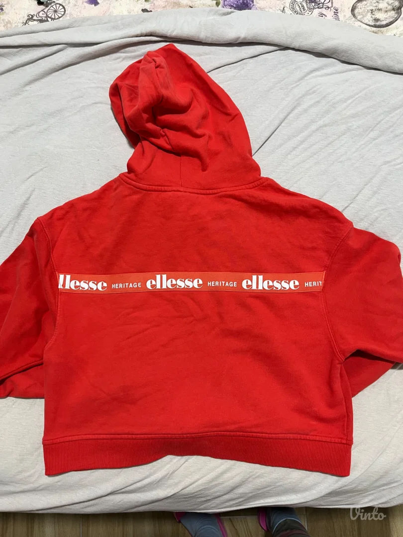 Ellesse duks sa kapuljacom