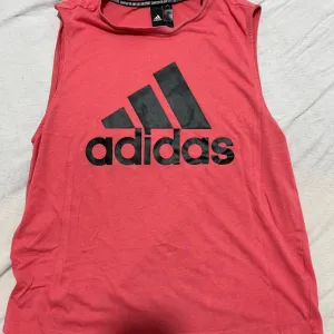 Adidas majica