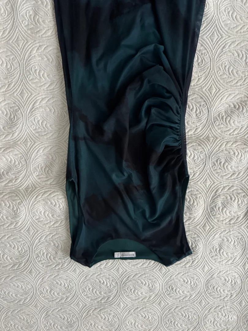 Stradivarius midi haljina