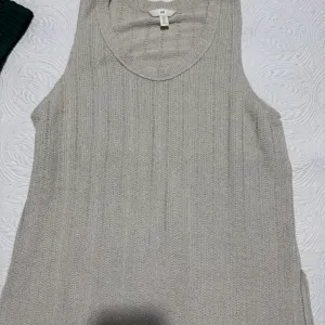 H&M končani komplet