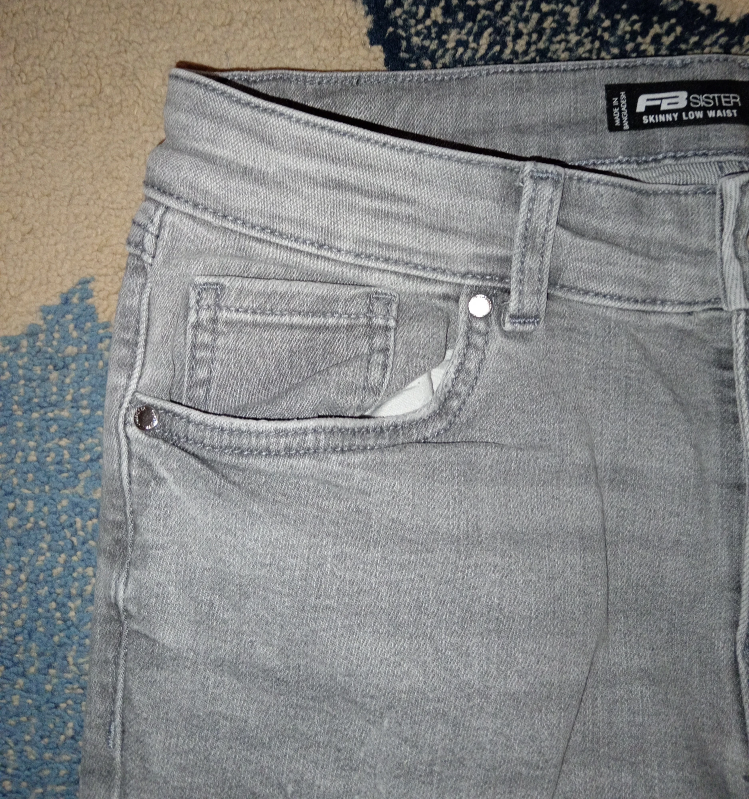 FB Sister sive farmerke / Vel. 28 (Low Waist)