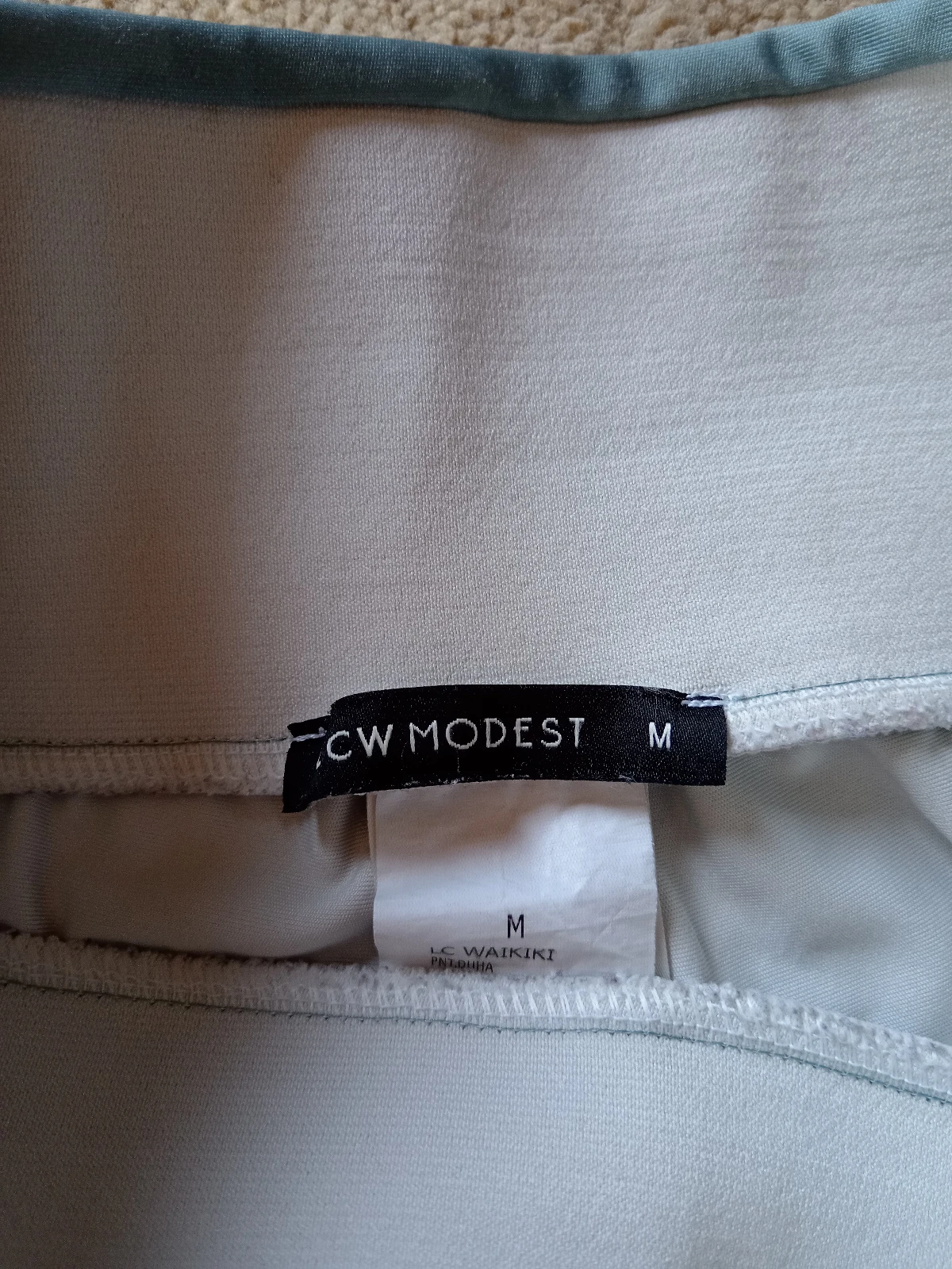 Nove LC Waikiki (LCW Modest) helanke / Vel. M