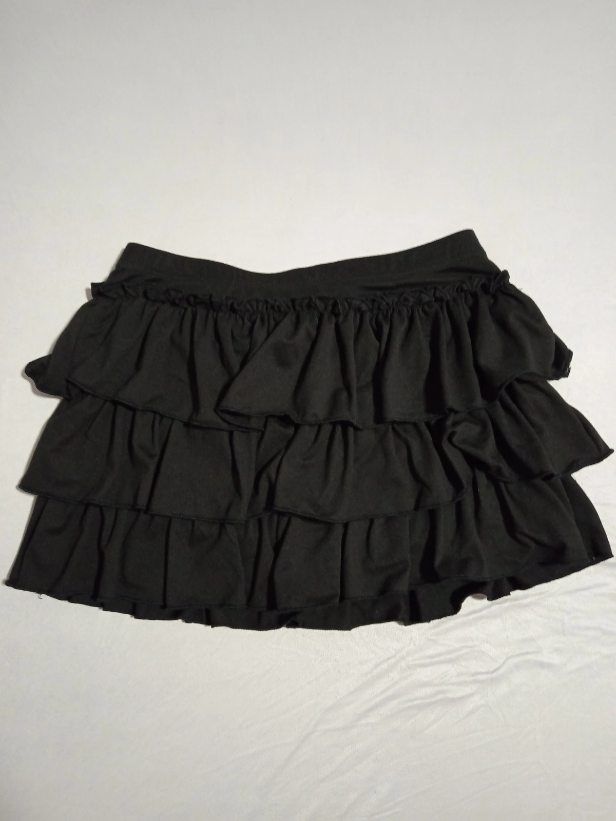 Shein crna mini suknja sa karnerima i mašnom / Vel. S