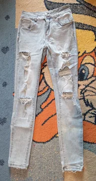 Re-Dress svetle iscepane farmerke / Vel. XS-S