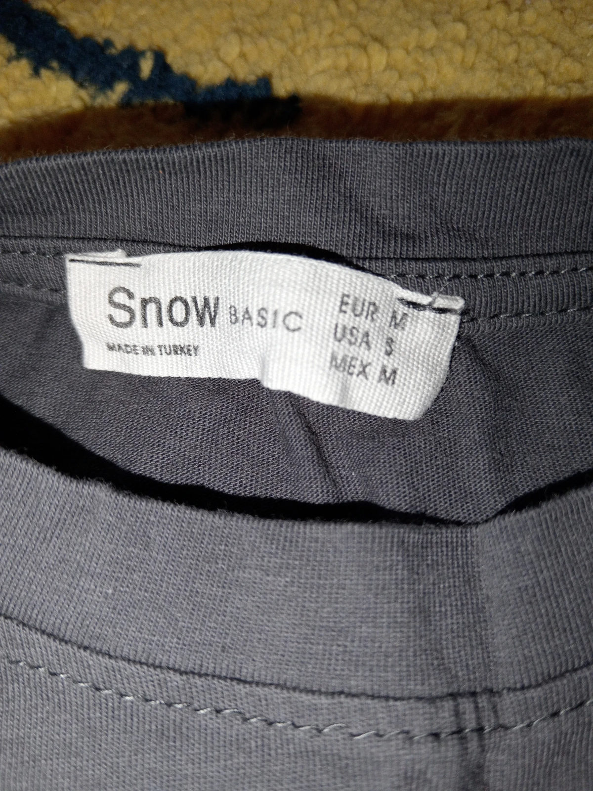 Snow Basic "Wander" tamno siva crop majica / Vel. M