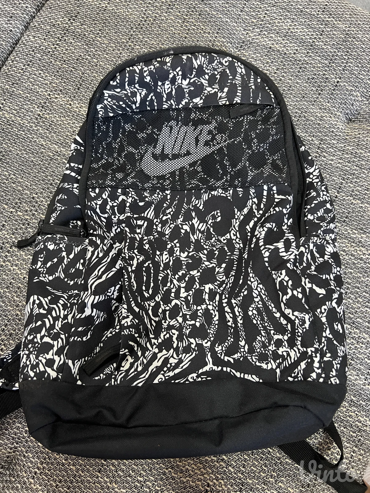 Nike sportska torba na 2 ramena