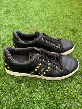 Guess patike