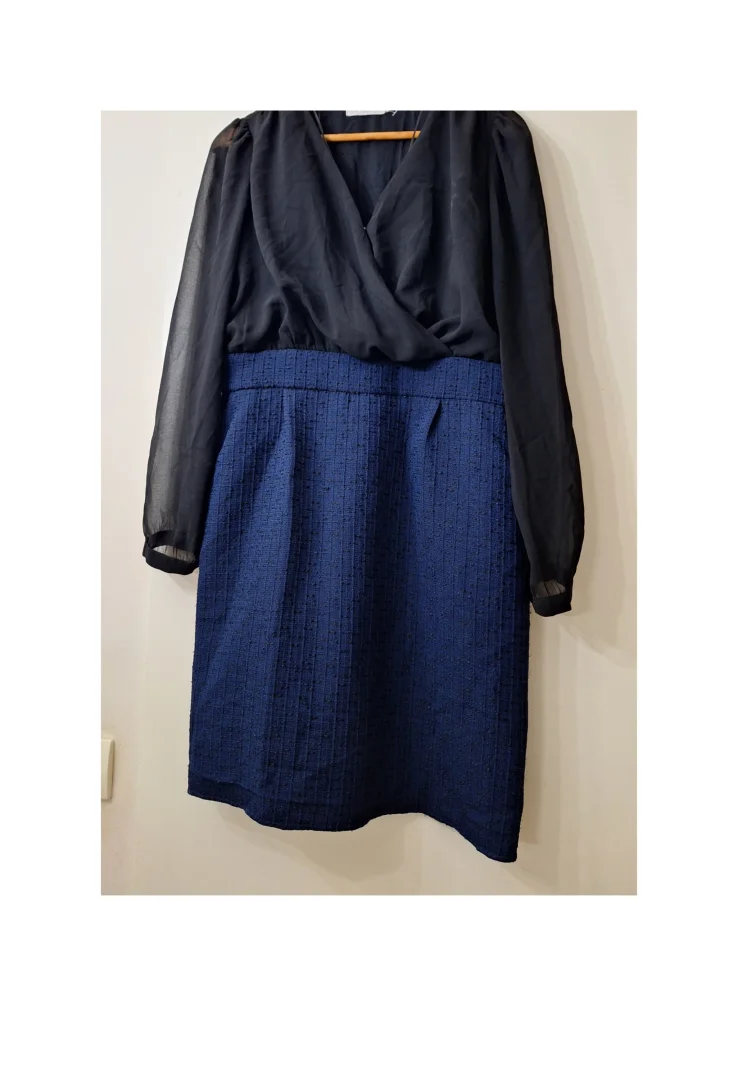 Zara tvid haljina sa zlatnim dugmadima