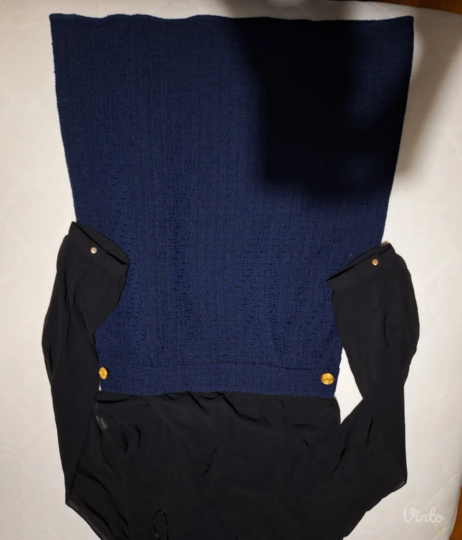 Zara tvid haljina sa zlatnim dugmadima