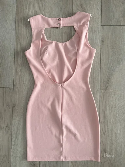 Puder roze haljinica