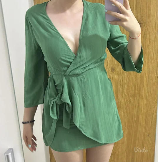 Pull and Bear haljina