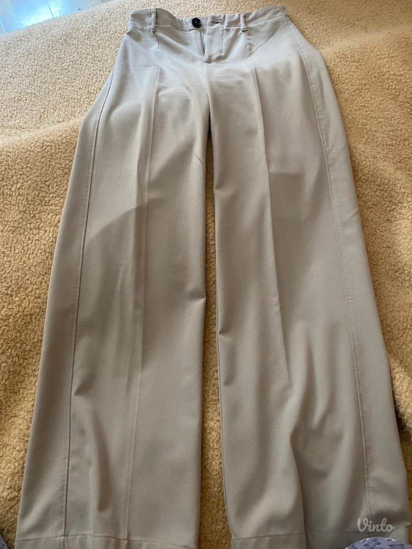 Bershka Pantalone