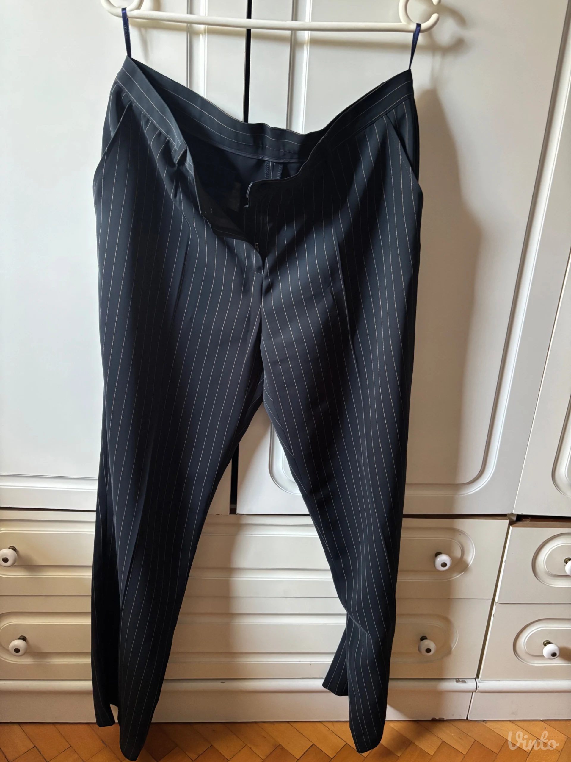 Mona pantalone