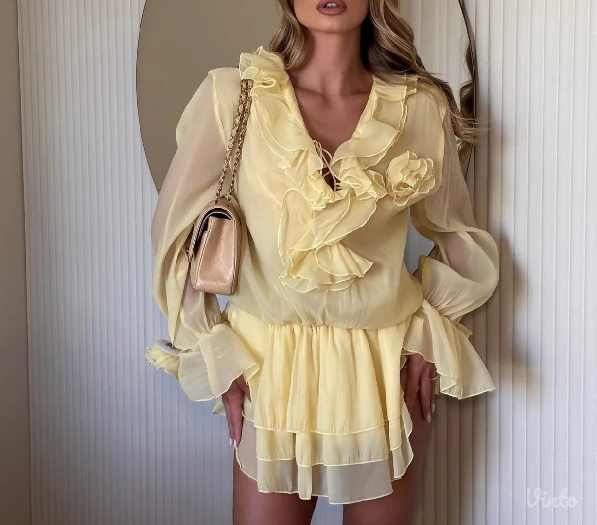 Prodajem više haljina, 38 broj sve