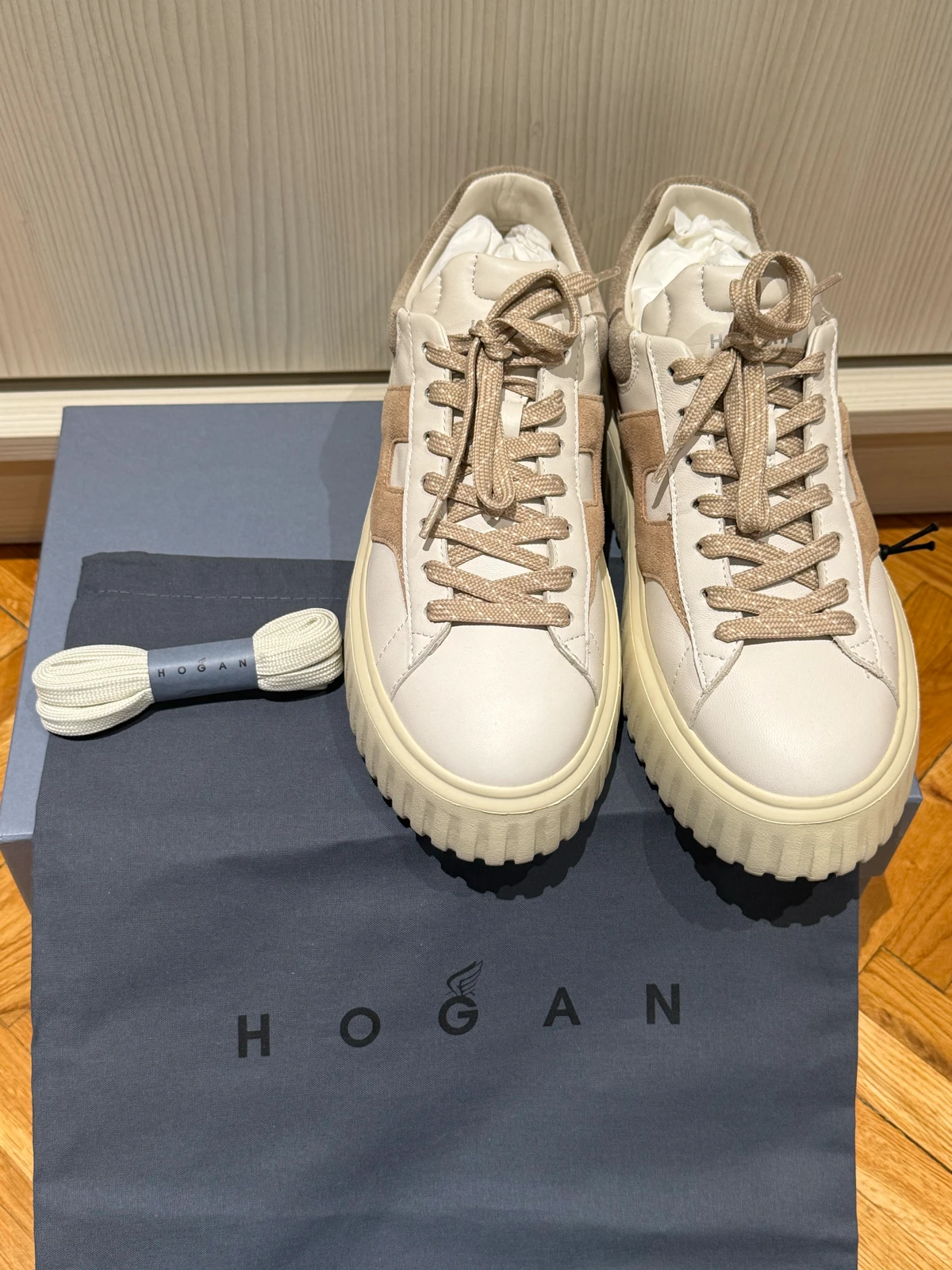 Hogan zenske patike 37(38)