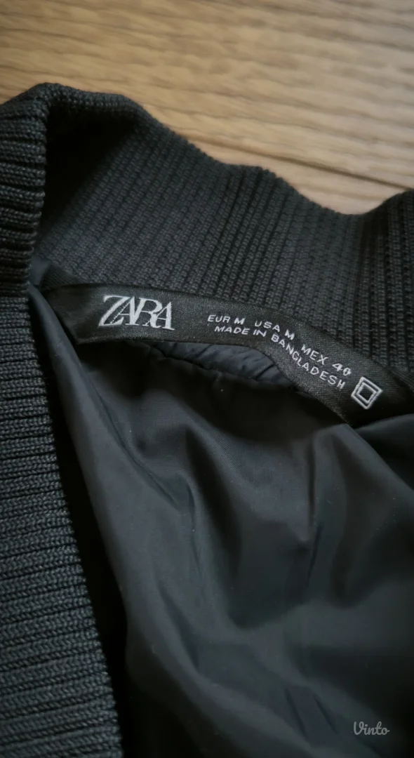 ZARA muška jakna