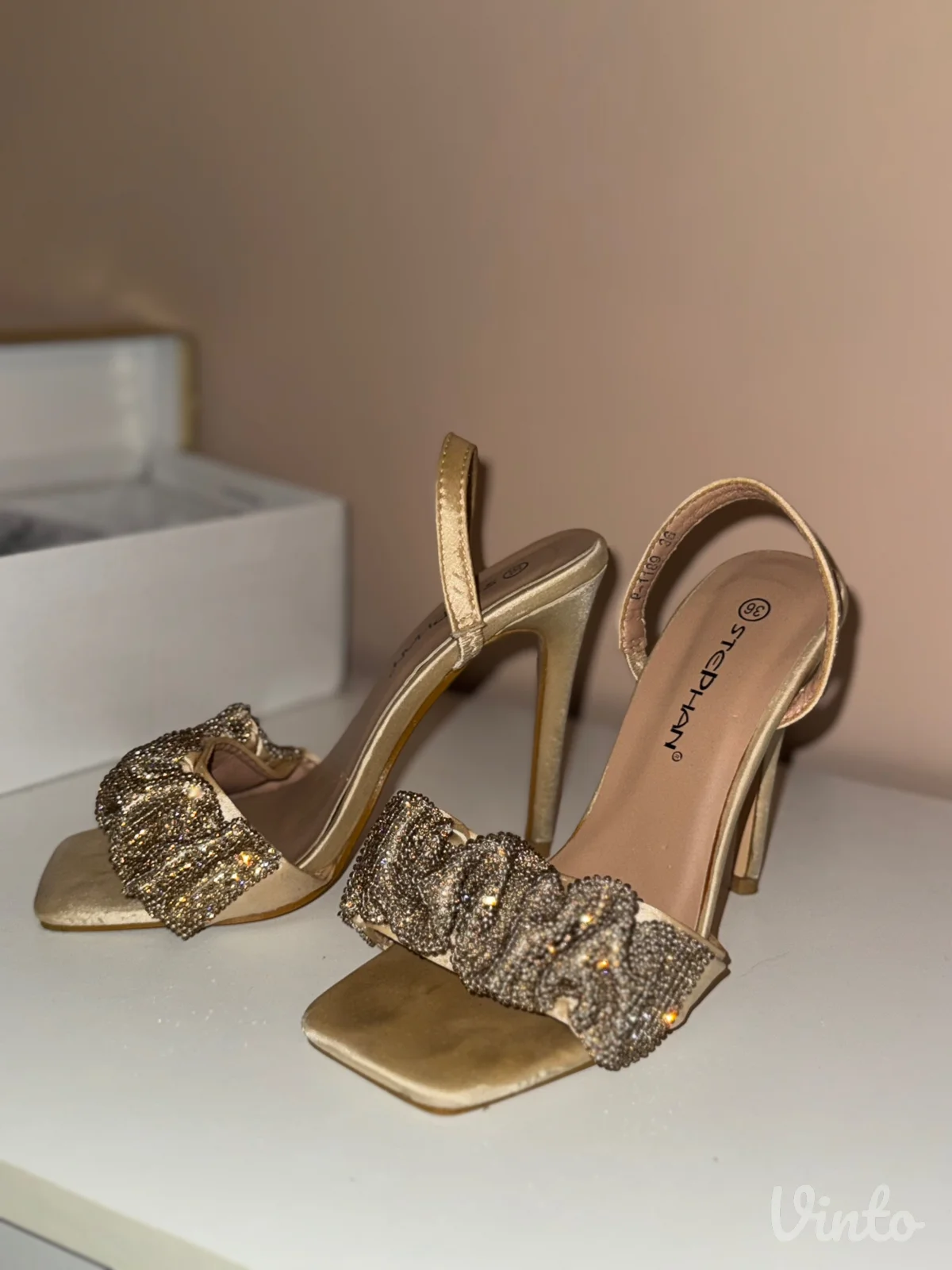 Elegantne sandale