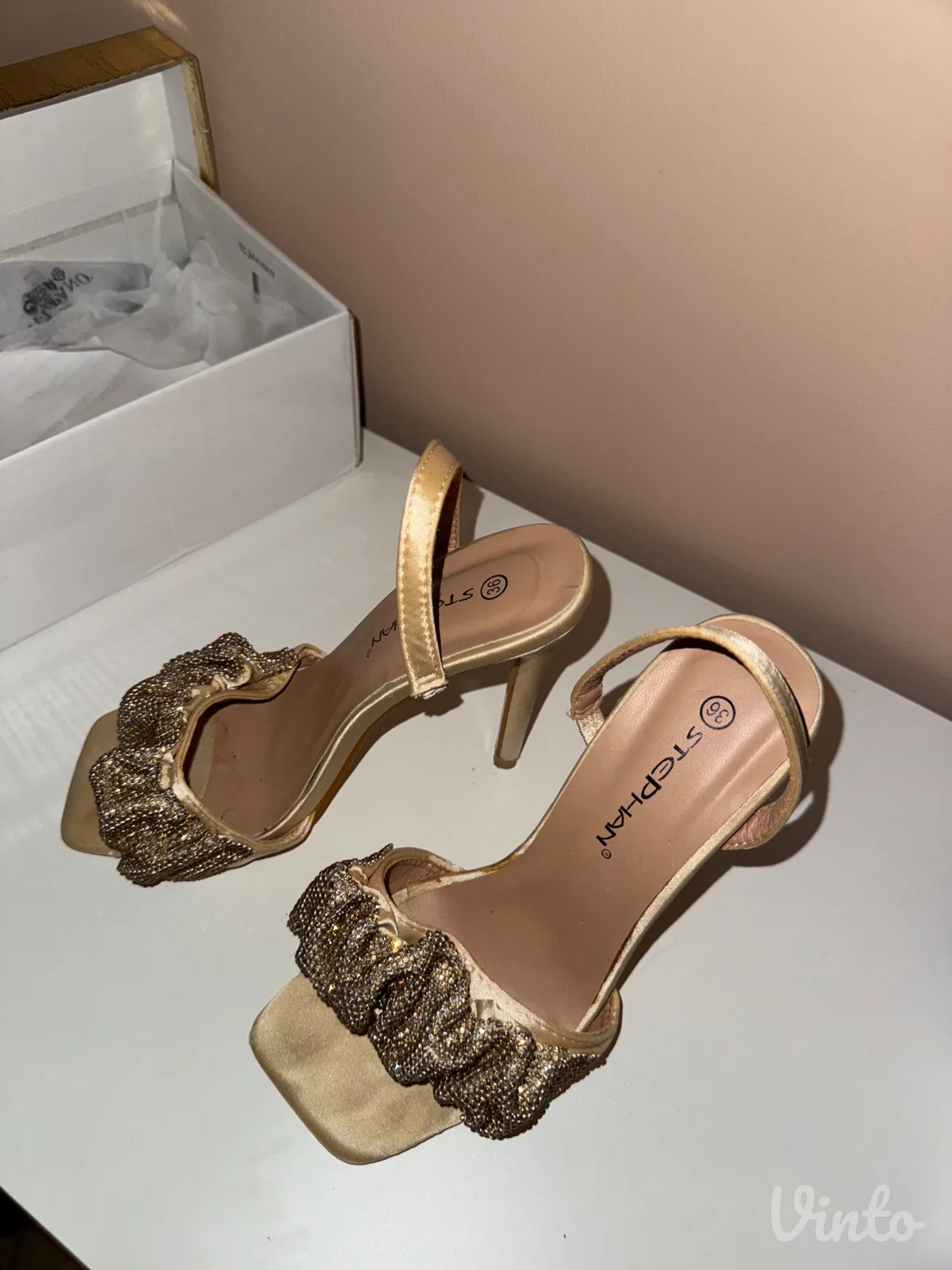 Elegantne sandale