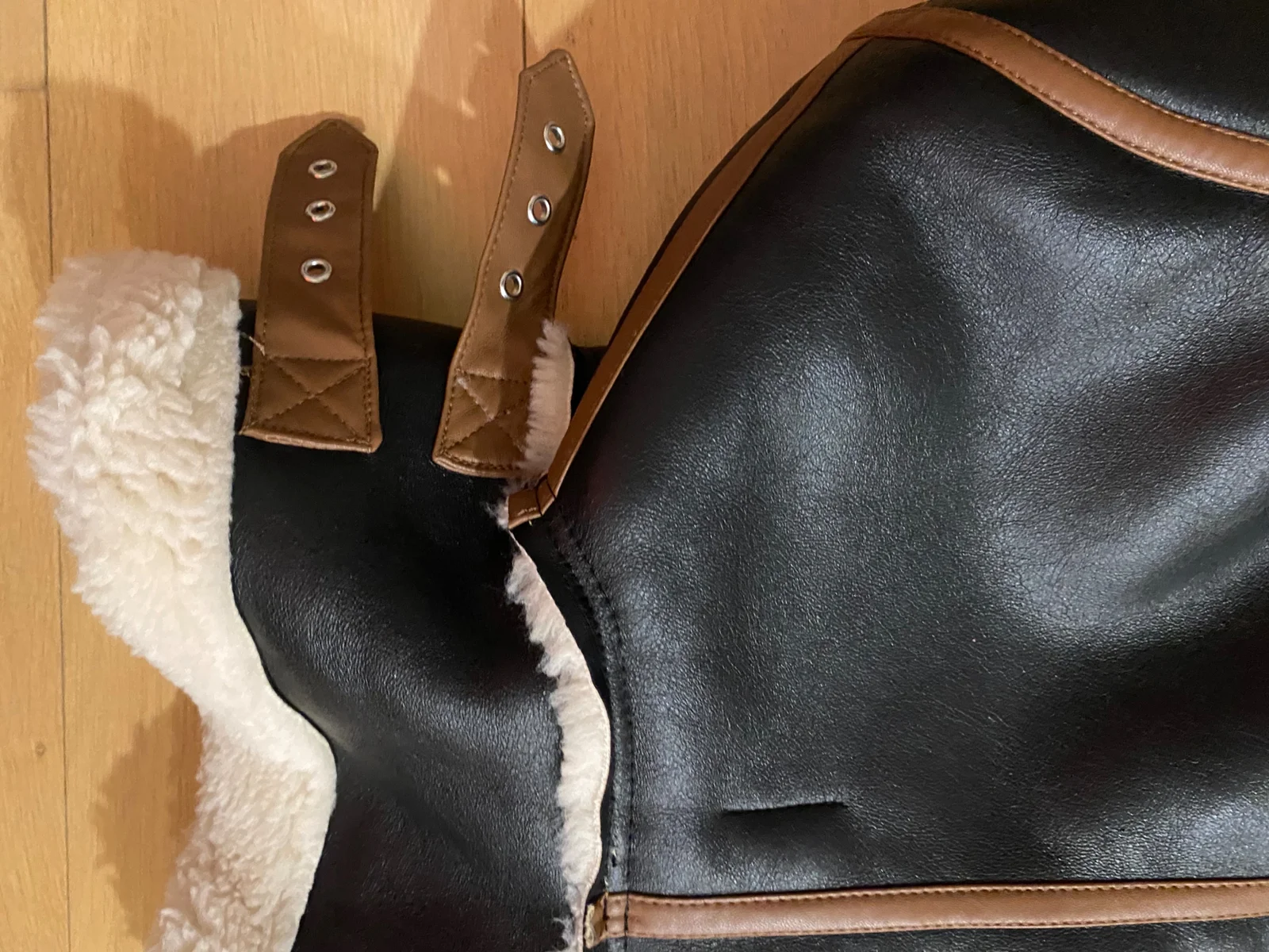Zenska jakna STRADIVARIUS (novo)