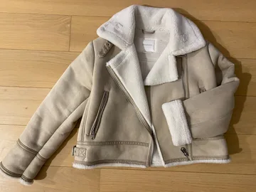 Zenska jakna STRADIVARIUS (novo)