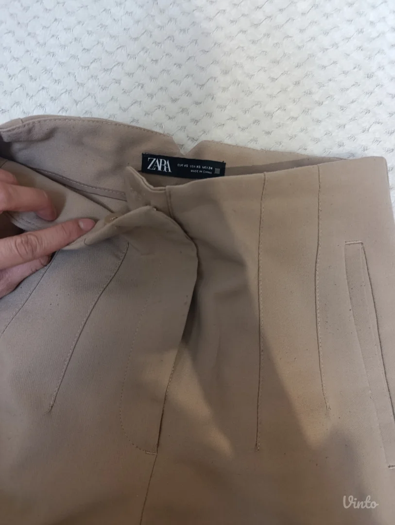 Zara pantalone