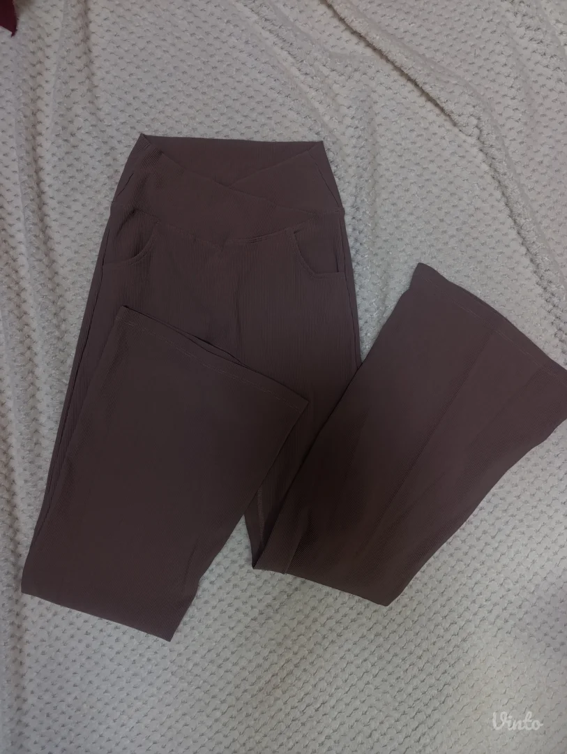 Shein NOVE helanke-zvoncare