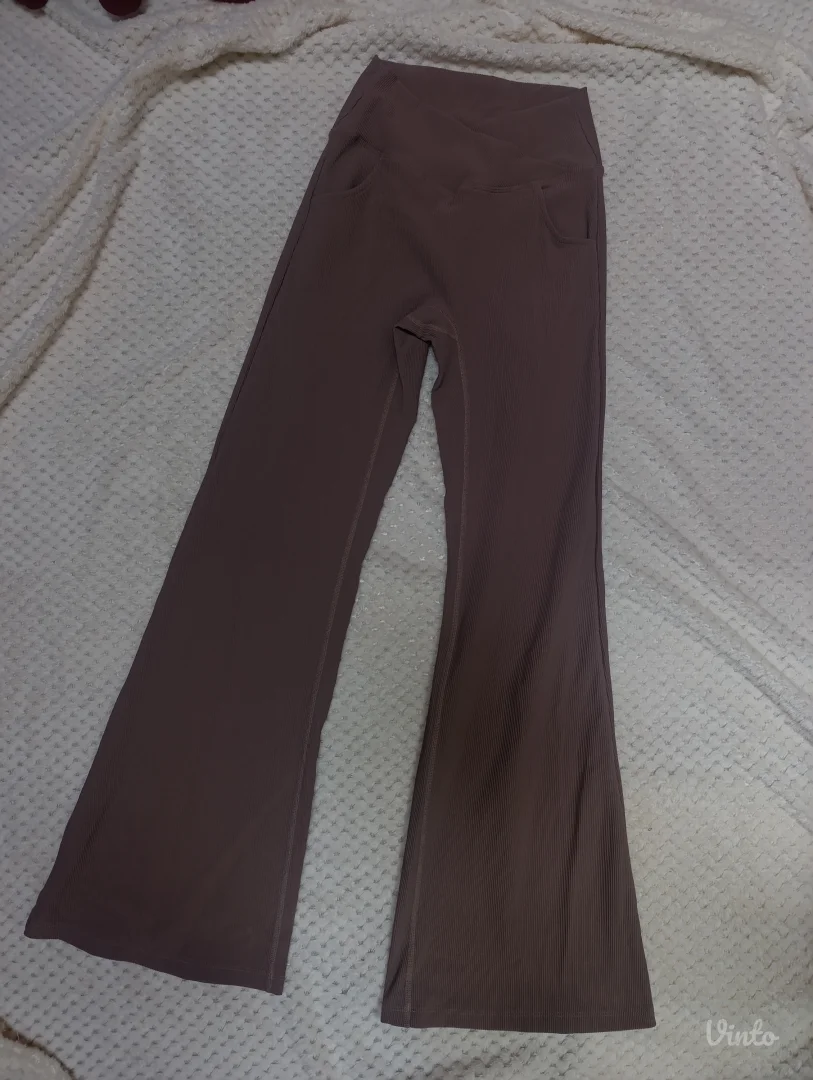 Shein NOVE helanke-zvoncare