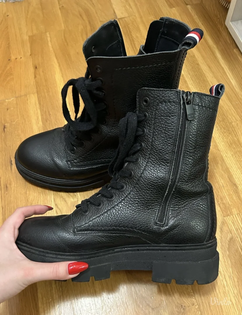 Zenske cizme Tommy Hilfiger