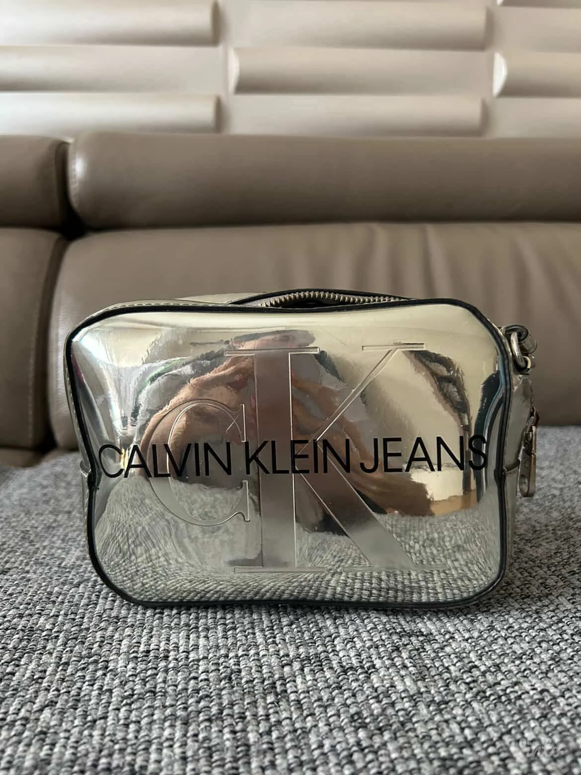 Torbica-Calvin Klein
