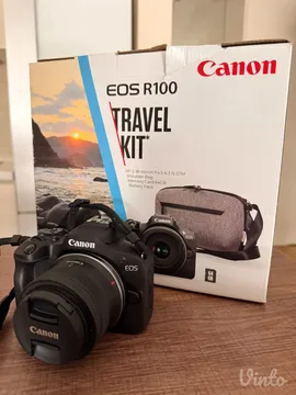 Canon EOS R100