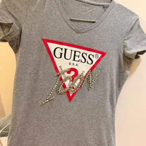 Guess majice-komplet