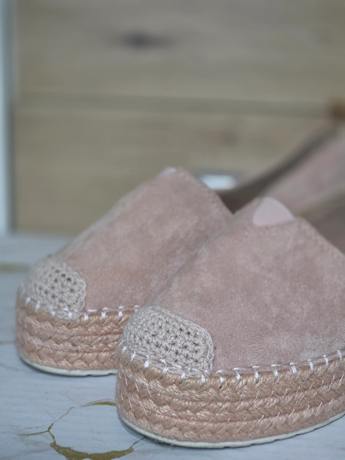 Opposite espadrile