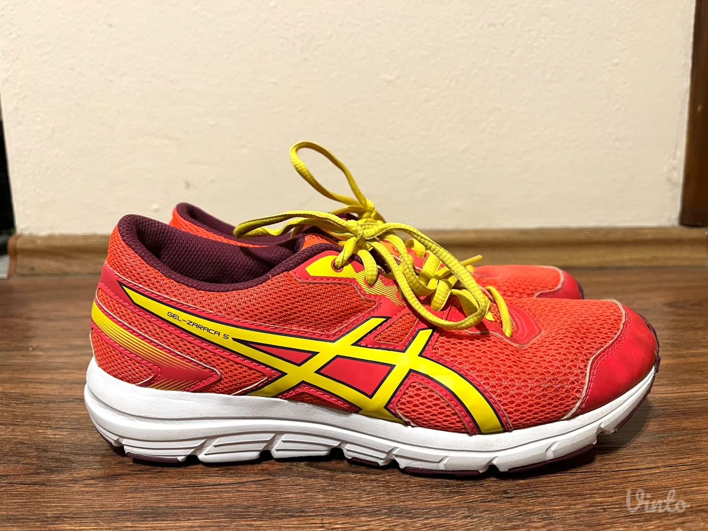 asics- ženske patike