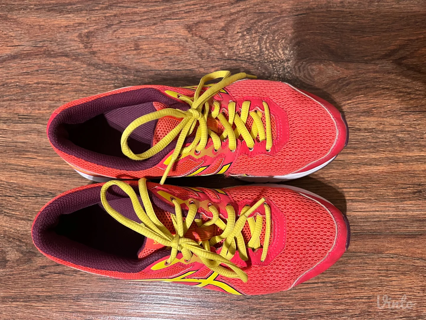 asics- ženske patike