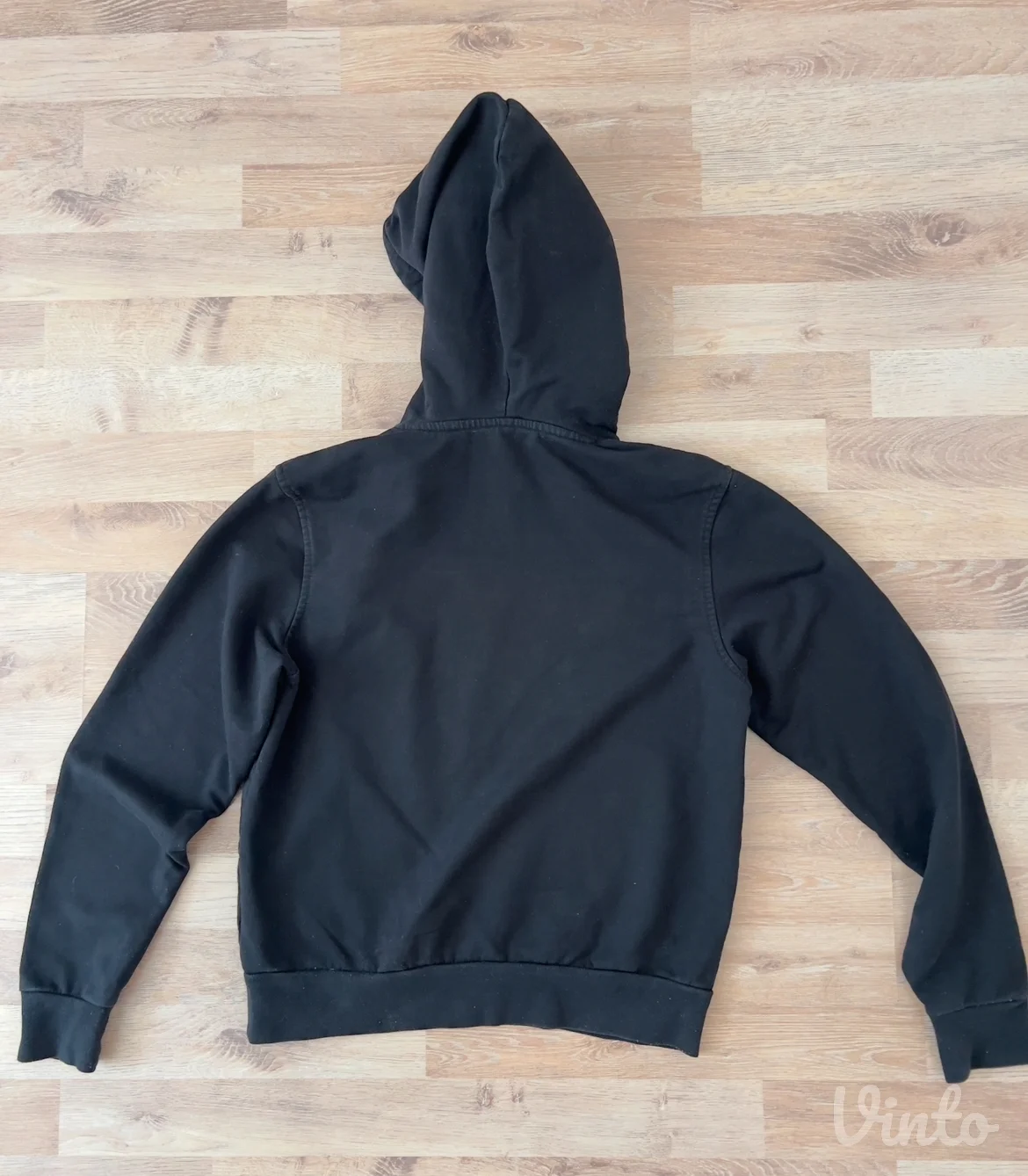 Guess duks