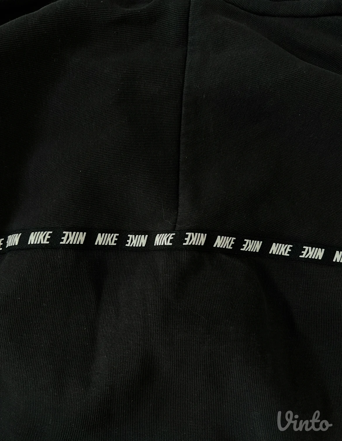 Nike duks