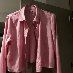 Roze košulja