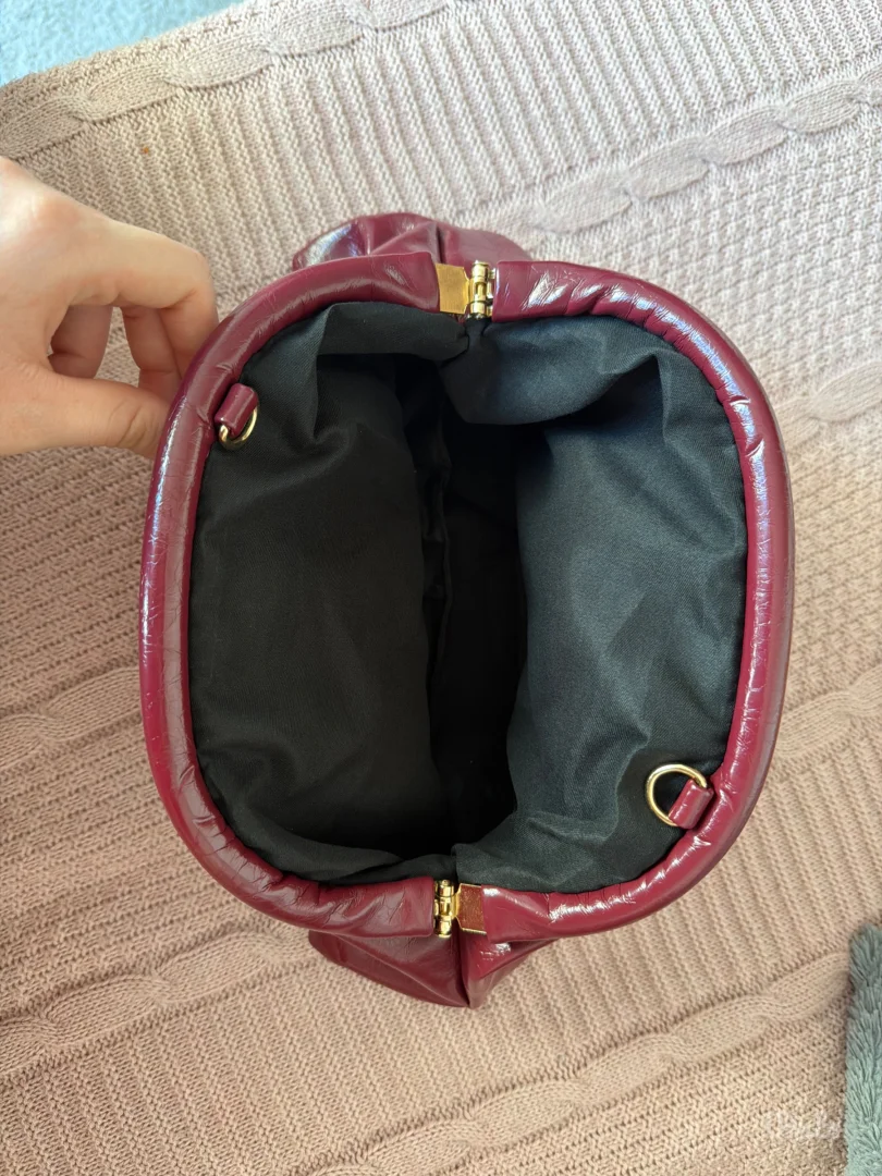 bordo torbica bez kaisa