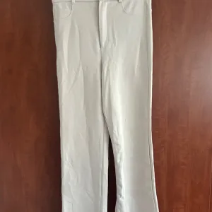 Stradivarius pantalone