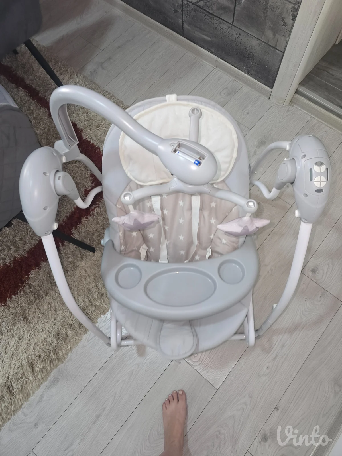 Elektricna njihalica jungle 2u1 za bebe ljuljaska