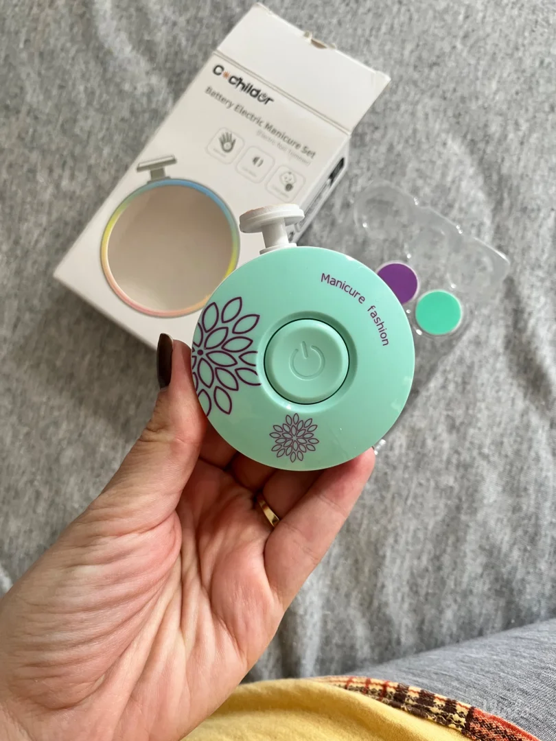 Baby elektricna turpija