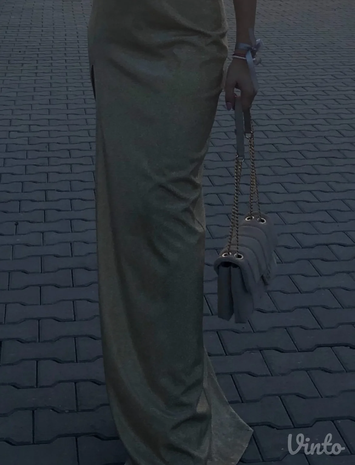 Zlatna duga haljina