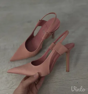 Zara stikle