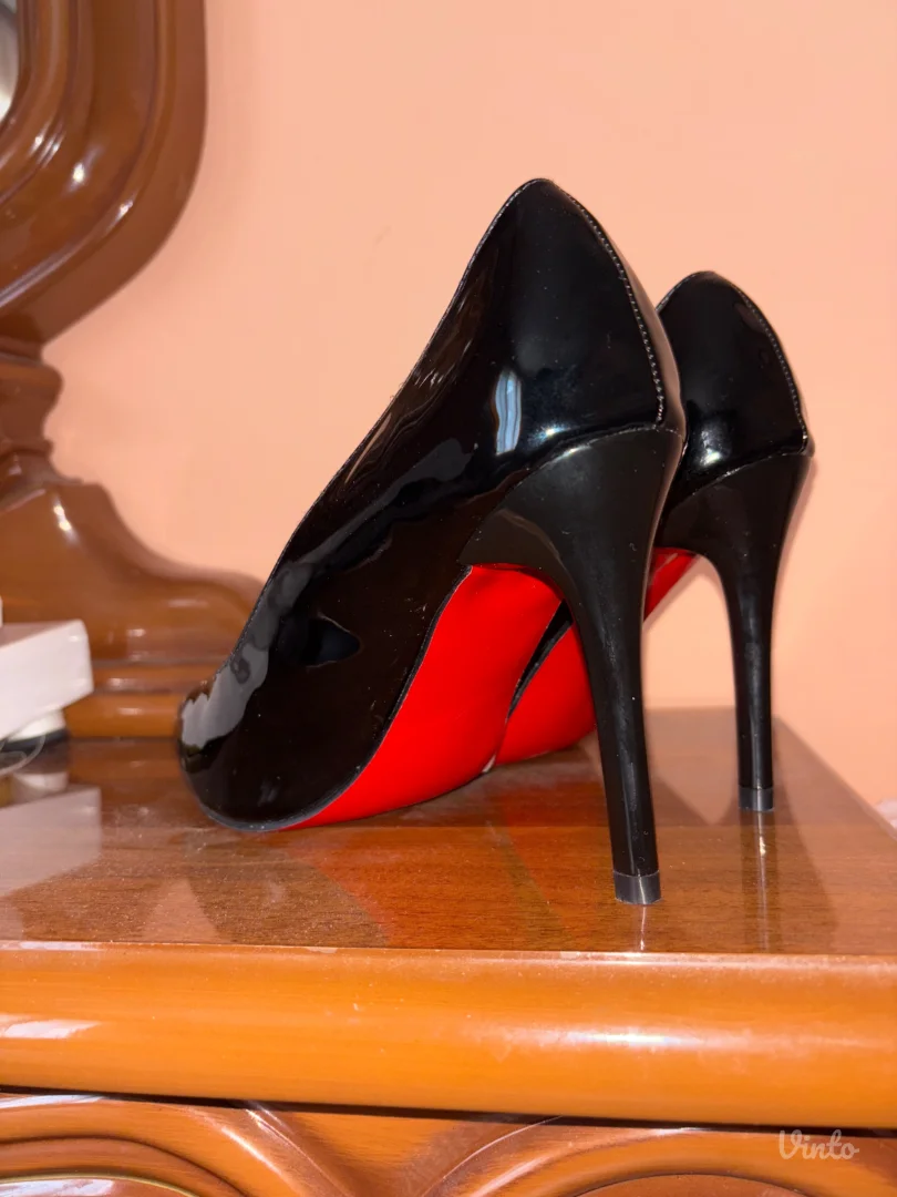 Christian louboutin dupe