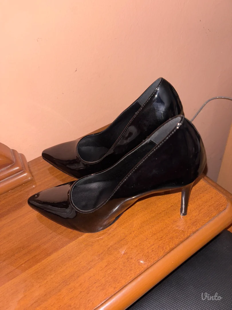 Christian louboutin dupe