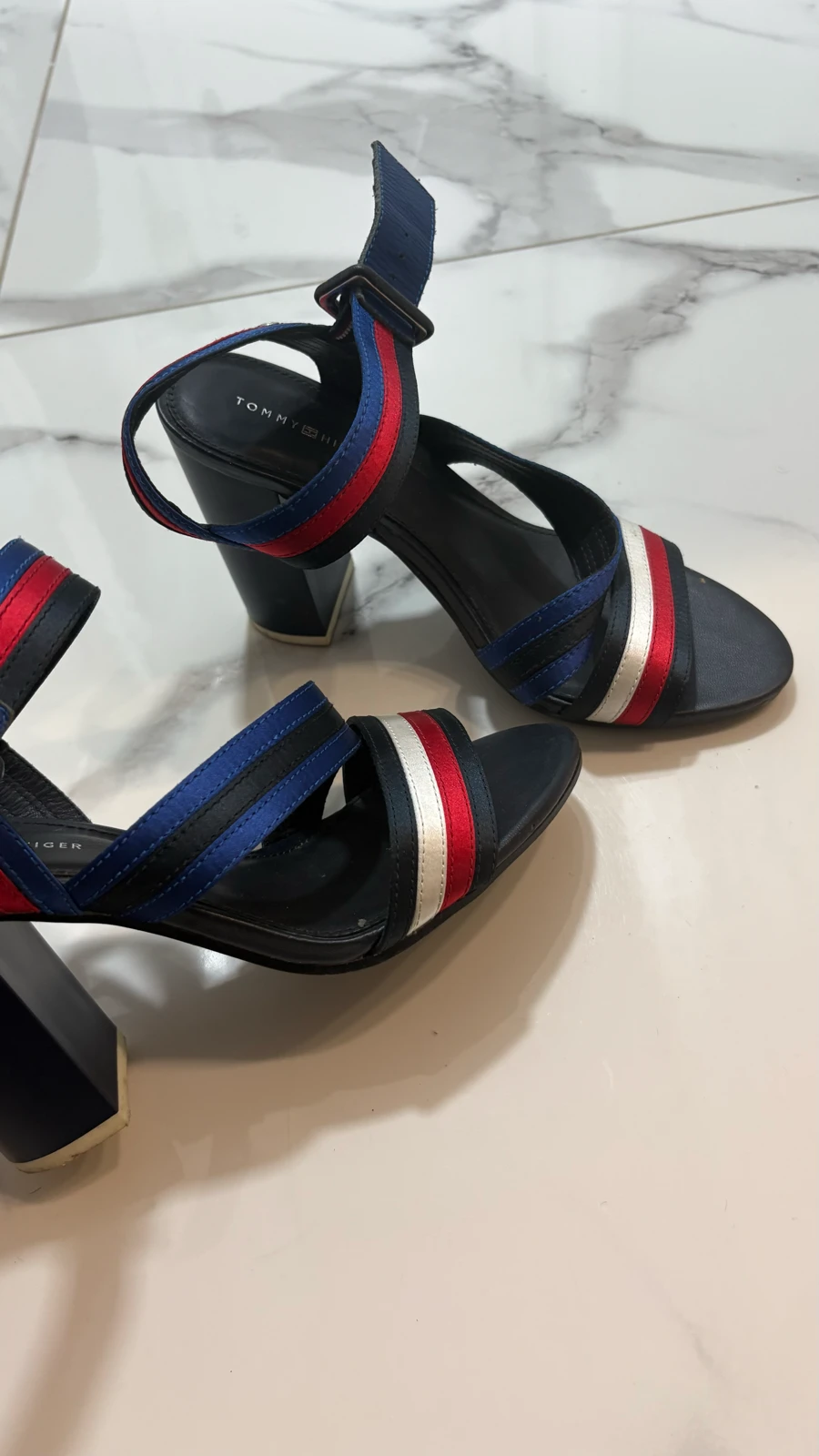Tommy Hilfiger sandale