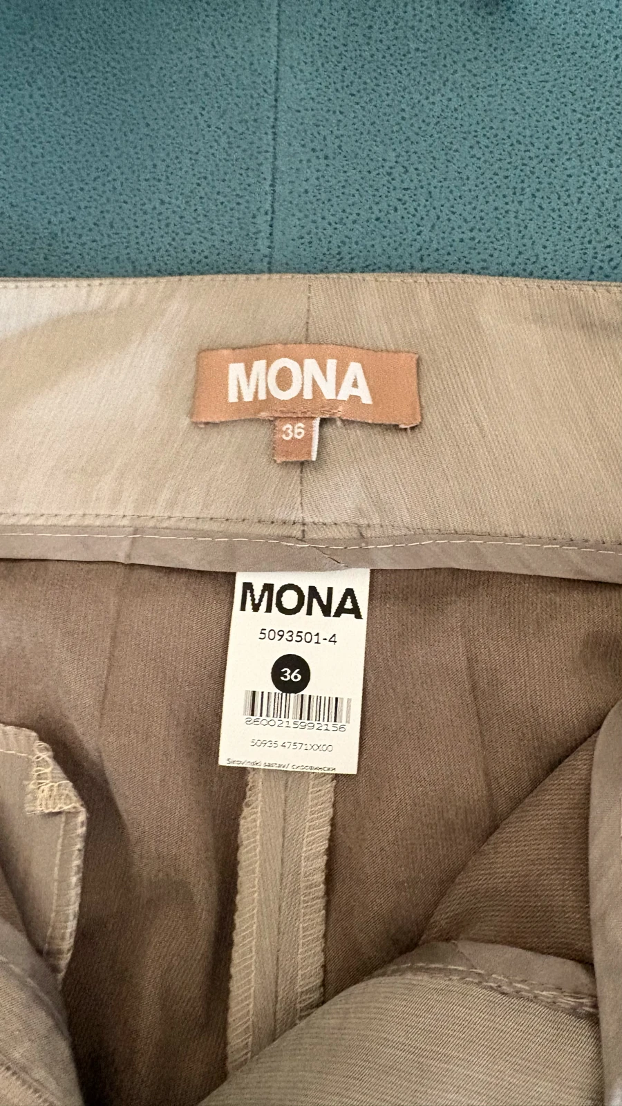 Mona pantalone