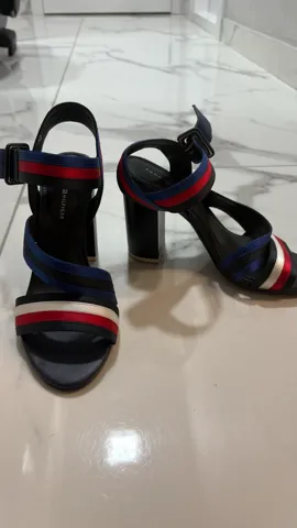 Tommy Hilfiger sandale